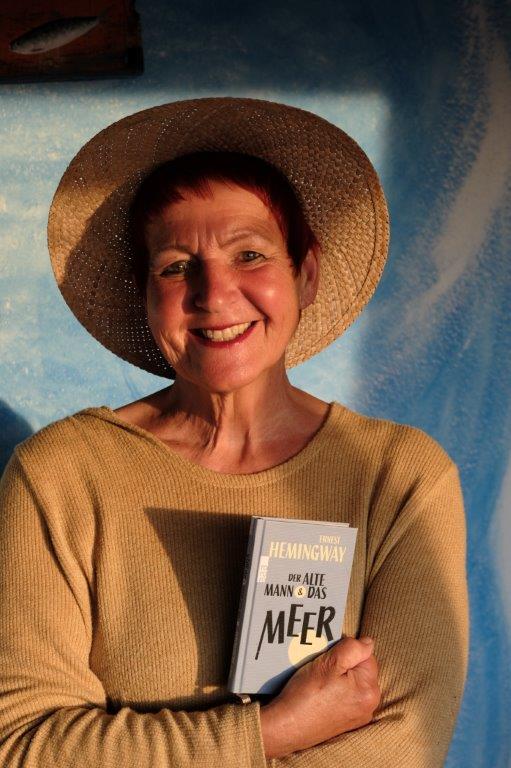 4x Kafka anders: Marion Döbert liest Kafkas "Verwandlung" in einfacher Sprache